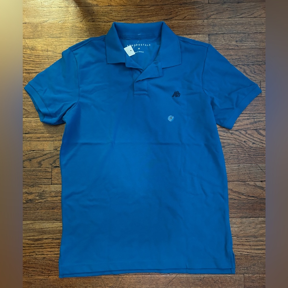 Blue medium Aeropostale polo, brand new tags still on never worn